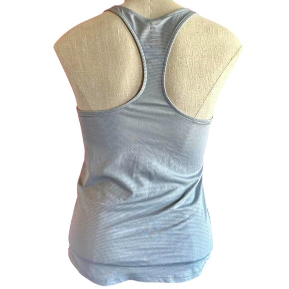 Under Armour Top Womens Size XS Gray Racerback Workout Tank Athletic Outdoor Gym - Picture 4 of 8